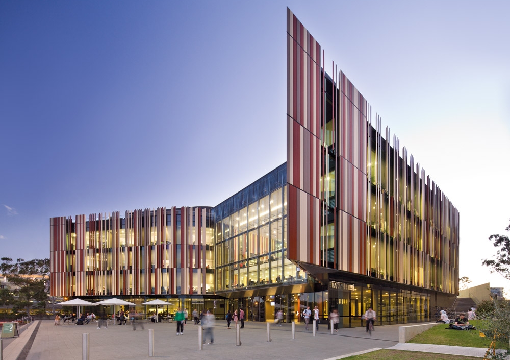 Macquarie University Banner