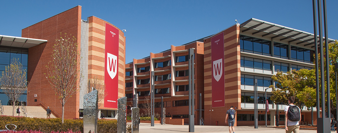 Đại học Western Sydney University