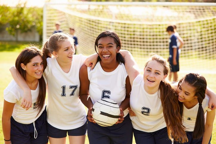 Extracurricular Activities (hoạt động ngoại khóa) mang đến nhiều cơ hội phát triển bản thân